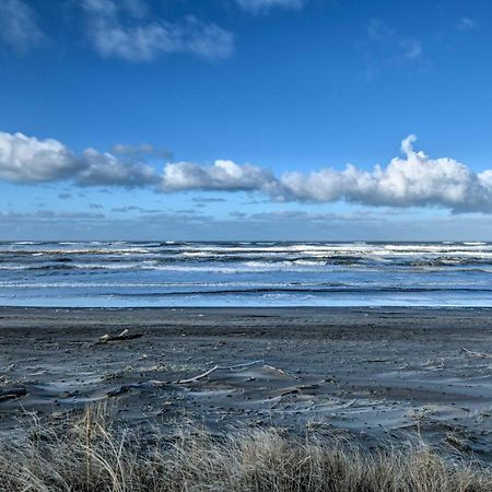 Eagles View Condo In Ocean Shores With 3 Balconies Extérieur photo